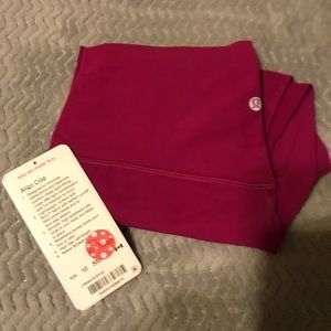 lululemon athletica Pants - Lululemon align crop deep fushia size 10 legging lululemon athletica Pants - Lululemon align crop deep fushia size 10 legging